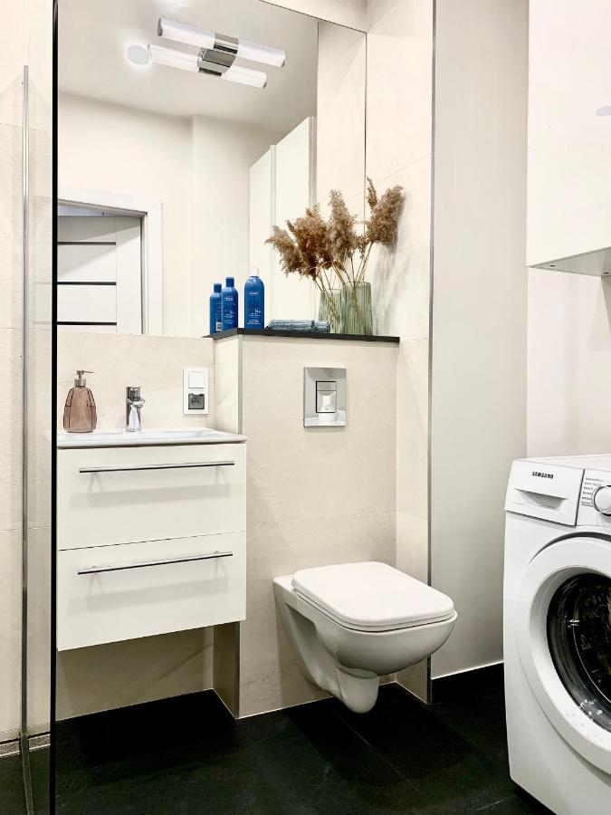 Apartamenty Wrzeszcz Q4Apartments グダニスク エクステリア 写真